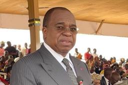 0307-14817-cameroon-plans-1-16-bln-international-loan-in-2026-despite-credit-downgrade_L