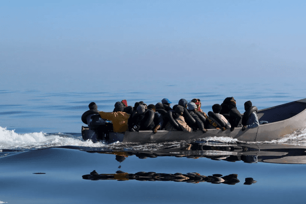 2023-05-04T135639Z_375849685_RC2UM0AG8B56_RTRMADP_3_TUNISIA-MIGRANTS-1707394131
